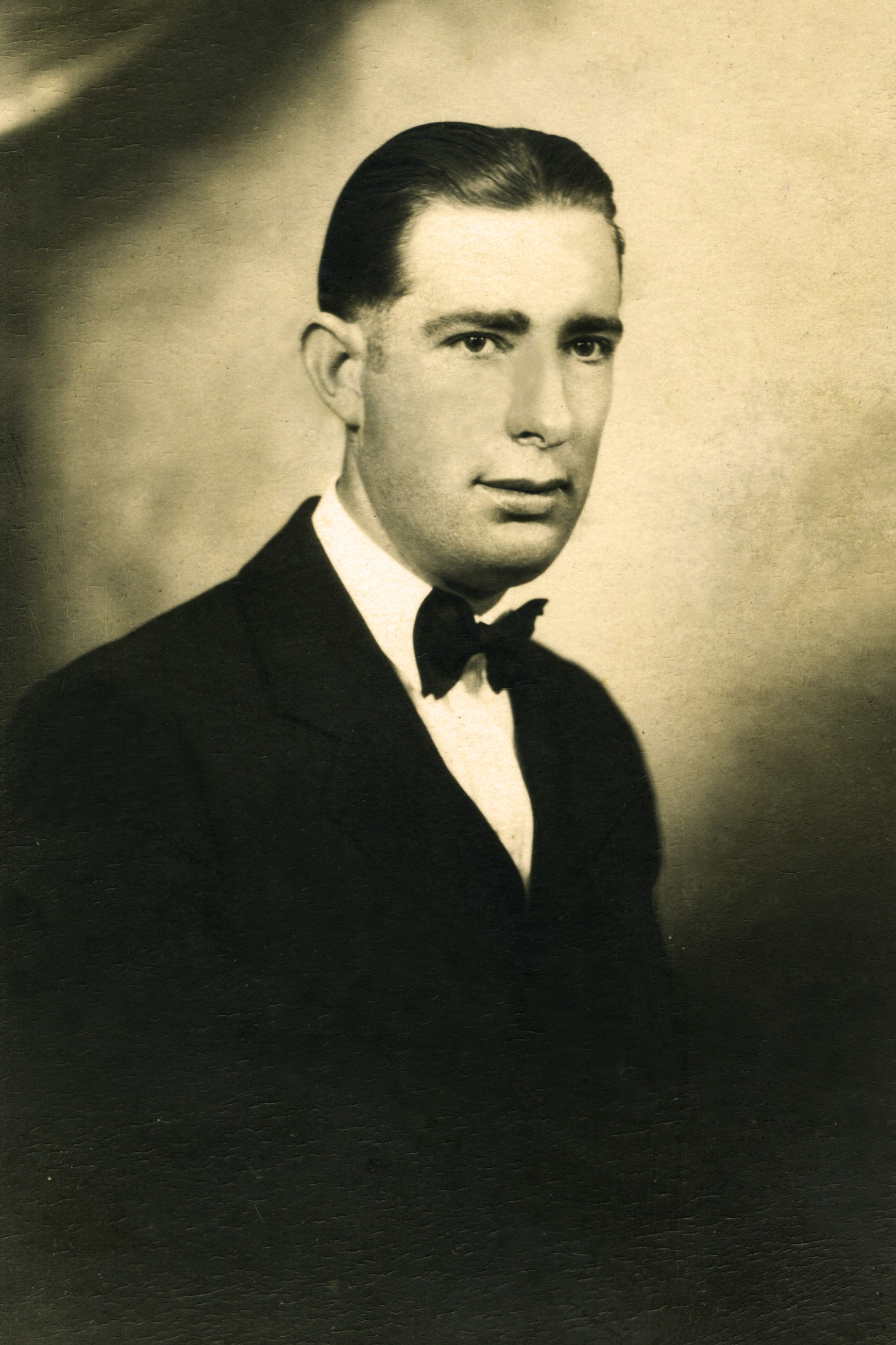 Chester Stevens (1905 - 1990) Profile